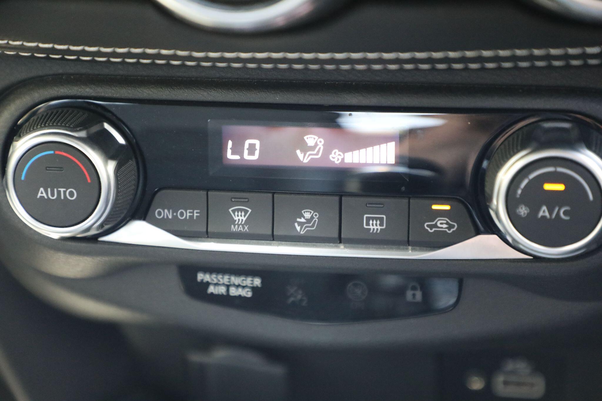 Large vehicle image